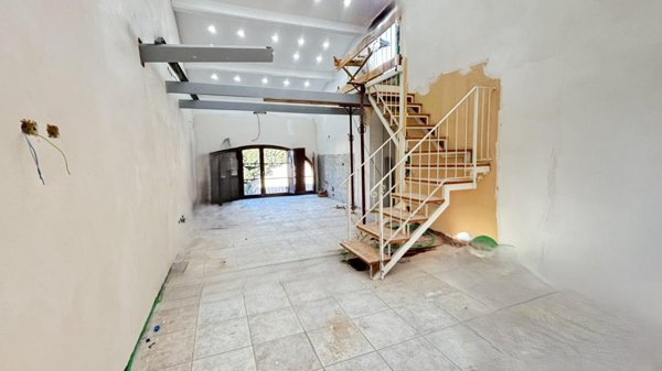 appartamento in vendita a Cascina