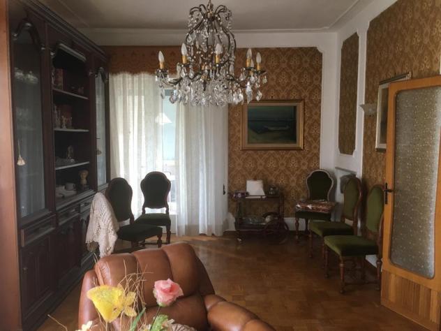 casa indipendente in vendita a Cascina in zona San Casciano
