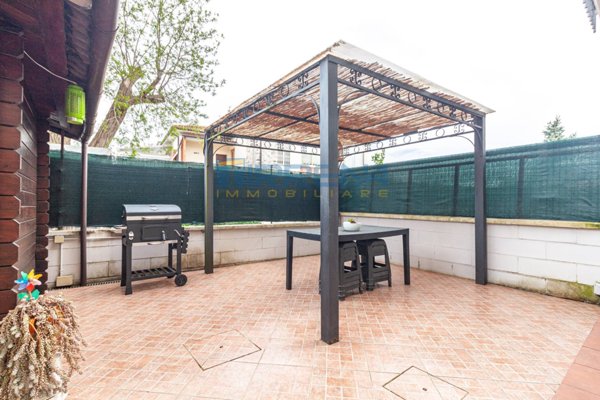 appartamento in vendita a Cascina in zona Navacchio