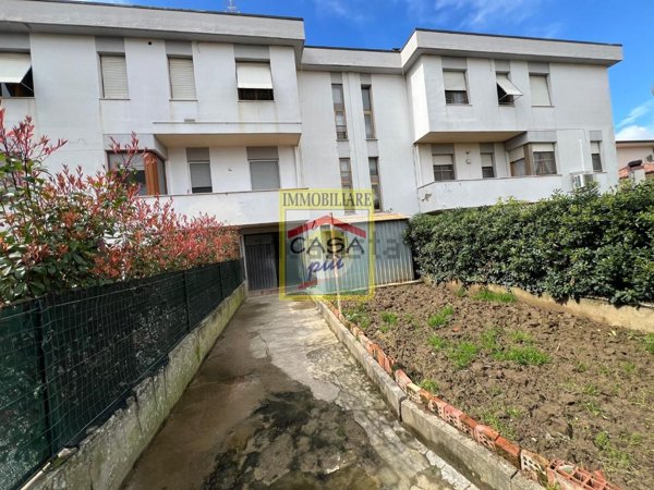 appartamento in vendita a Cascina