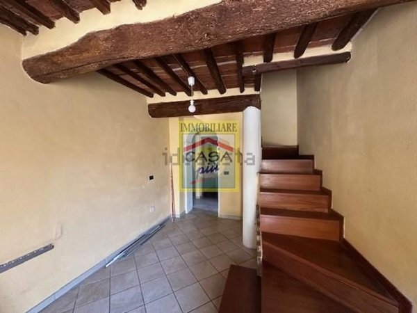 casa indipendente in vendita a Cascina
