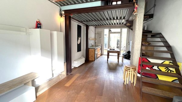 casa indipendente in vendita a Cascina in zona San Giorgio