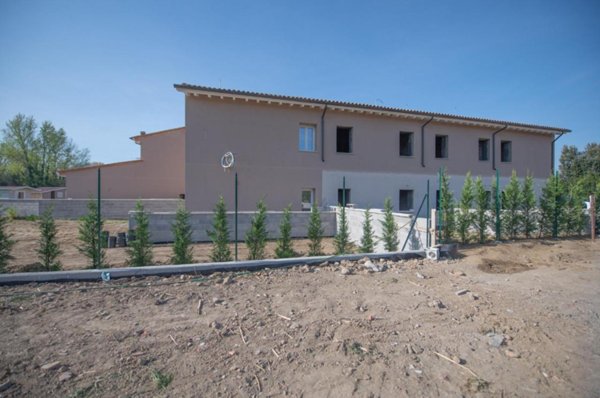 casa indipendente in vendita a Cascina in zona San Giorgio