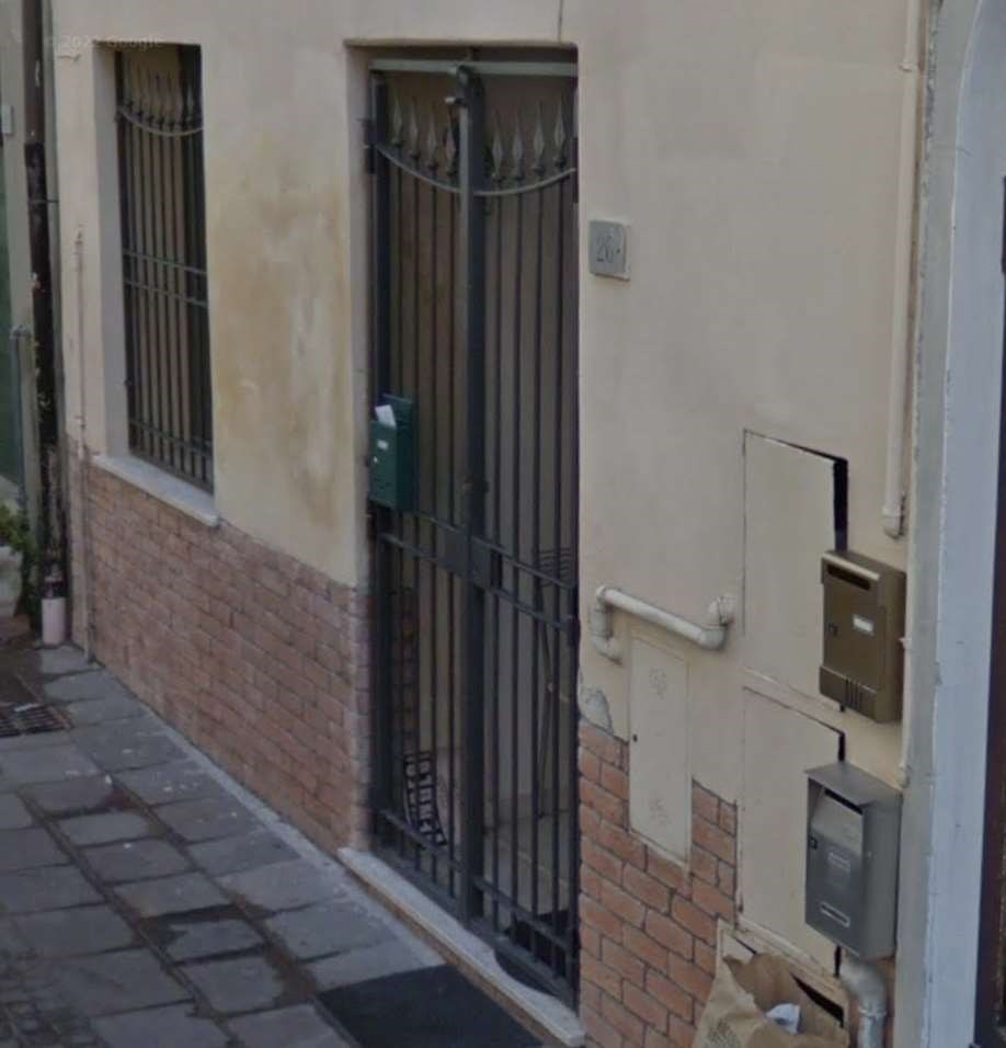 casale in vendita a Cascina