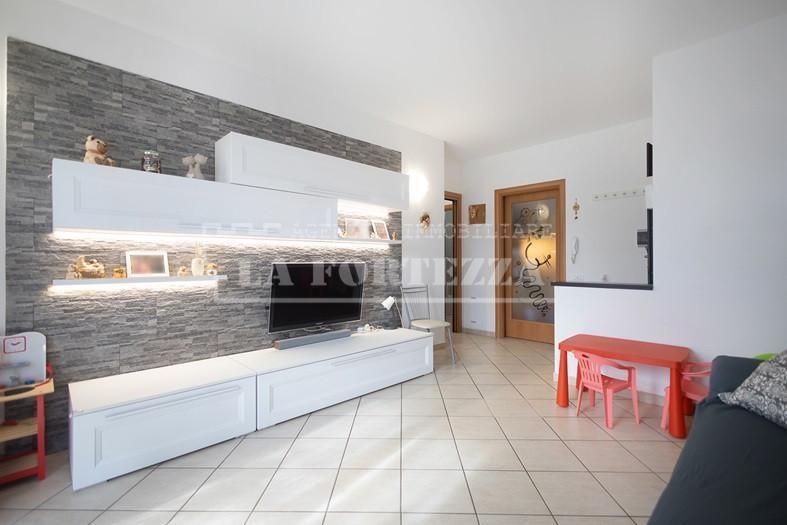 appartamento in vendita a Cascina