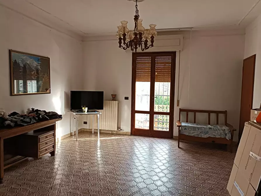 casa indipendente in vendita a Cascina in zona San Lorenzo alle Corti