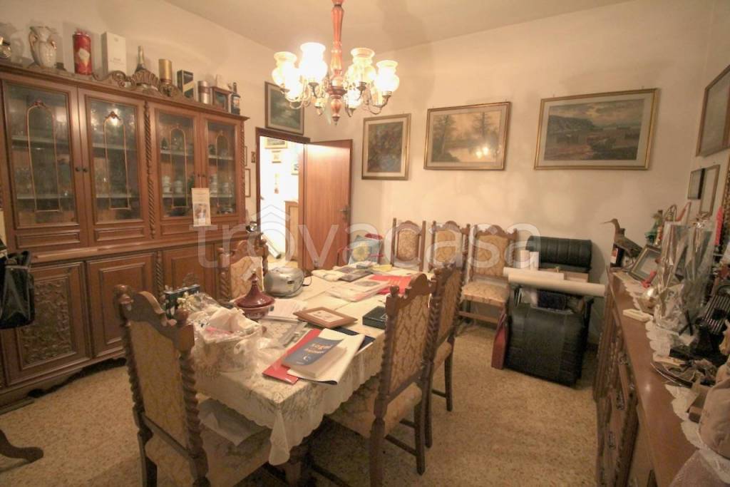 casa indipendente in vendita a Cascina in zona Navacchio