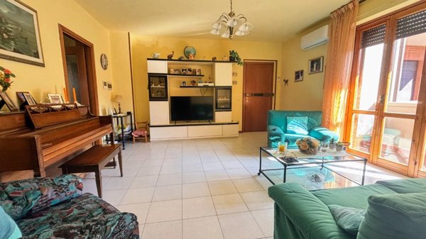 appartamento in vendita a Cascina in zona San Frediano a Settimo