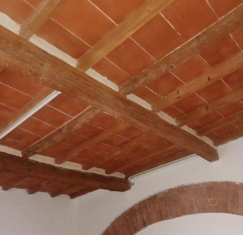 appartamento in vendita a Cascina in zona Casciavola