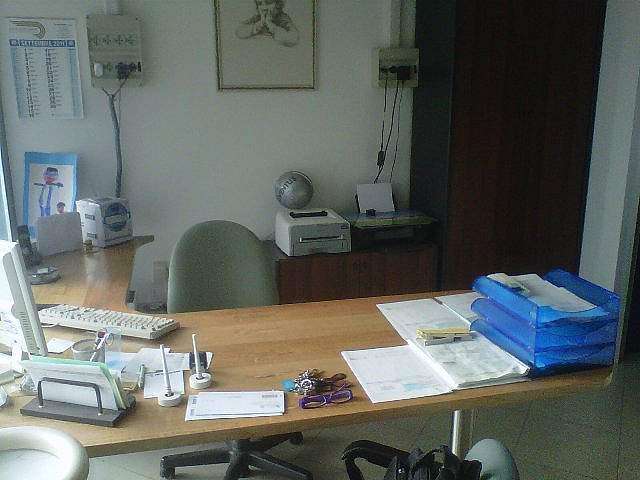 locale commerciale in vendita a Cascina in zona Titignano
