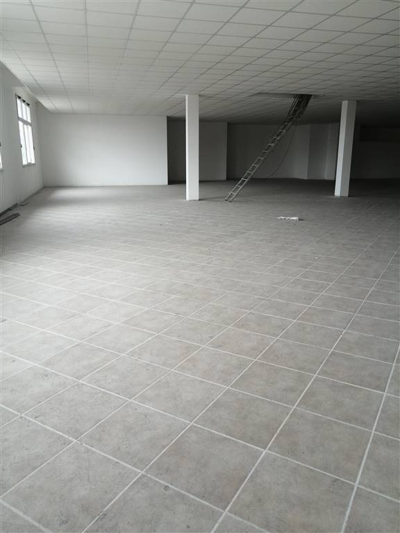 casale in vendita a Cascina