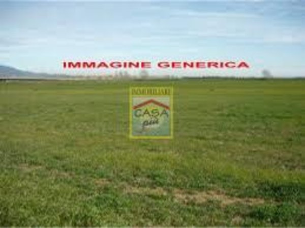 casale in vendita a Cascina in zona Visignano