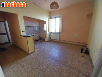 appartamento in vendita a Cascina in zona Latignano