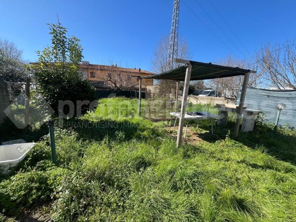 appartamento in vendita a Cascina in zona Titignano