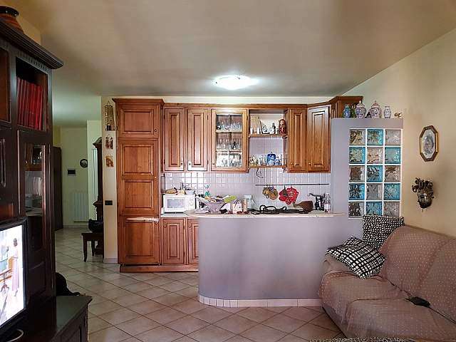 appartamento in vendita a Cascina