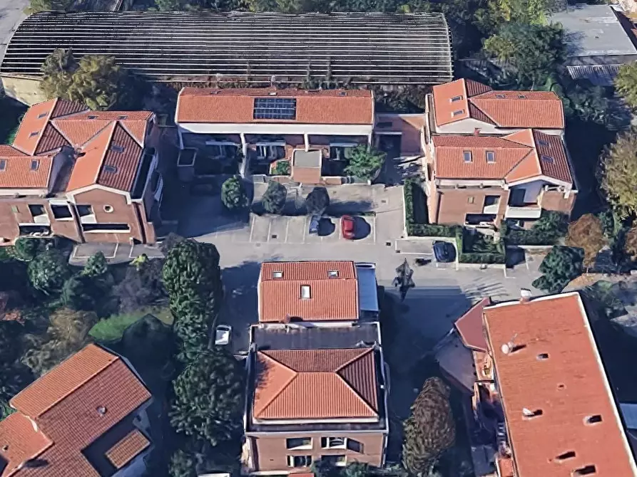 appartamento in vendita a Cascina