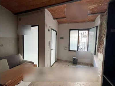 casale in vendita a Cascina