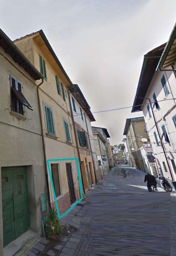 casale in vendita a Cascina