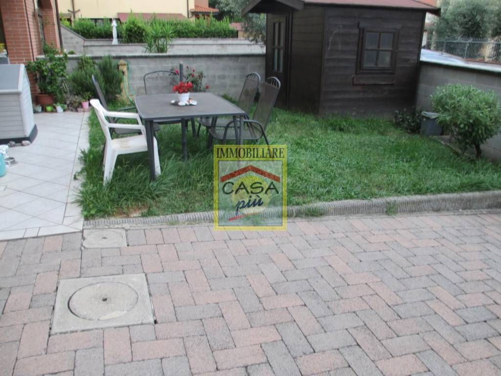 appartamento in vendita a Cascina in zona Titignano