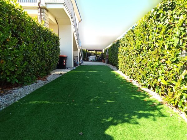 casa indipendente in vendita a Cascina in zona San Frediano a Settimo