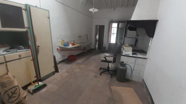 casa indipendente in vendita a Cascina