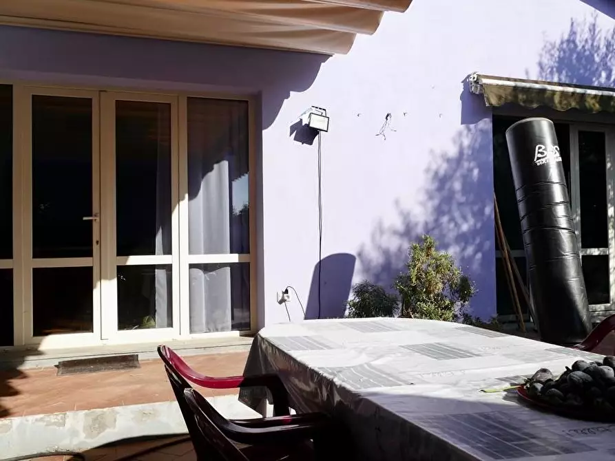 casa indipendente in vendita a Cascina in zona San Lorenzo alle Corti