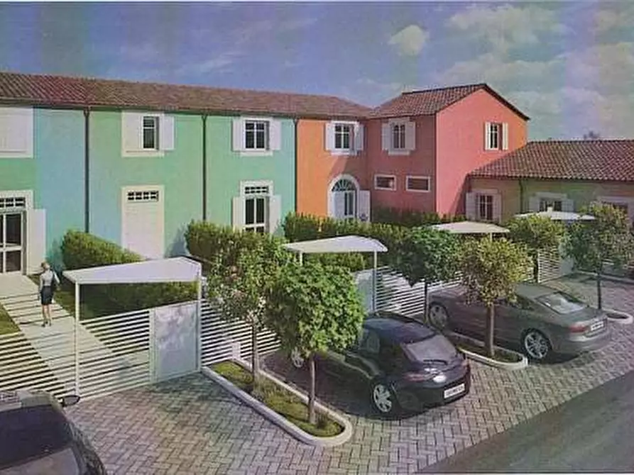casa indipendente in vendita a Cascina in zona San Frediano a Settimo