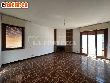 appartamento in vendita a Cascina