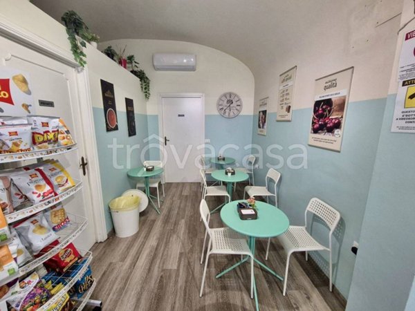 negozio in vendita a Cascina in zona Navacchio