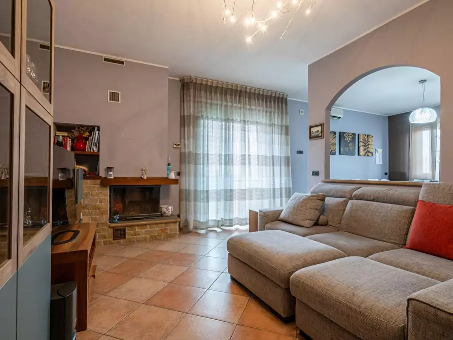 appartamento in vendita a Cascina