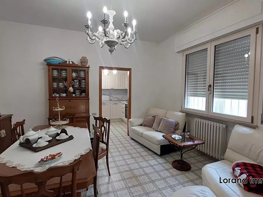 appartamento in vendita a Cascina