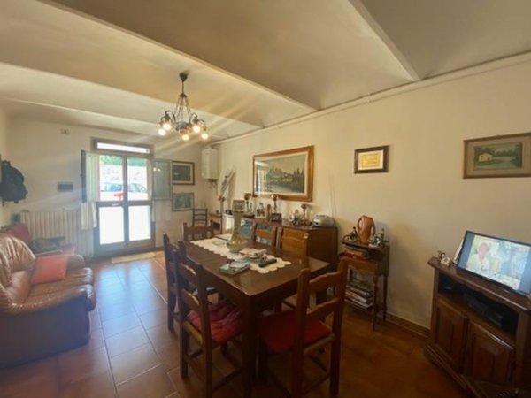 appartamento in vendita a Cascina in zona San Frediano a Settimo