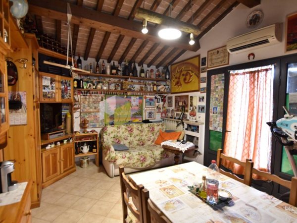 casa indipendente in vendita a Cascina in zona San Frediano a Settimo