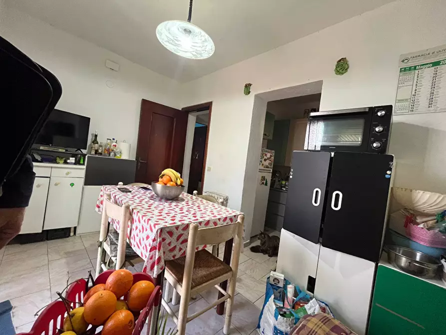casa indipendente in vendita a Cascina