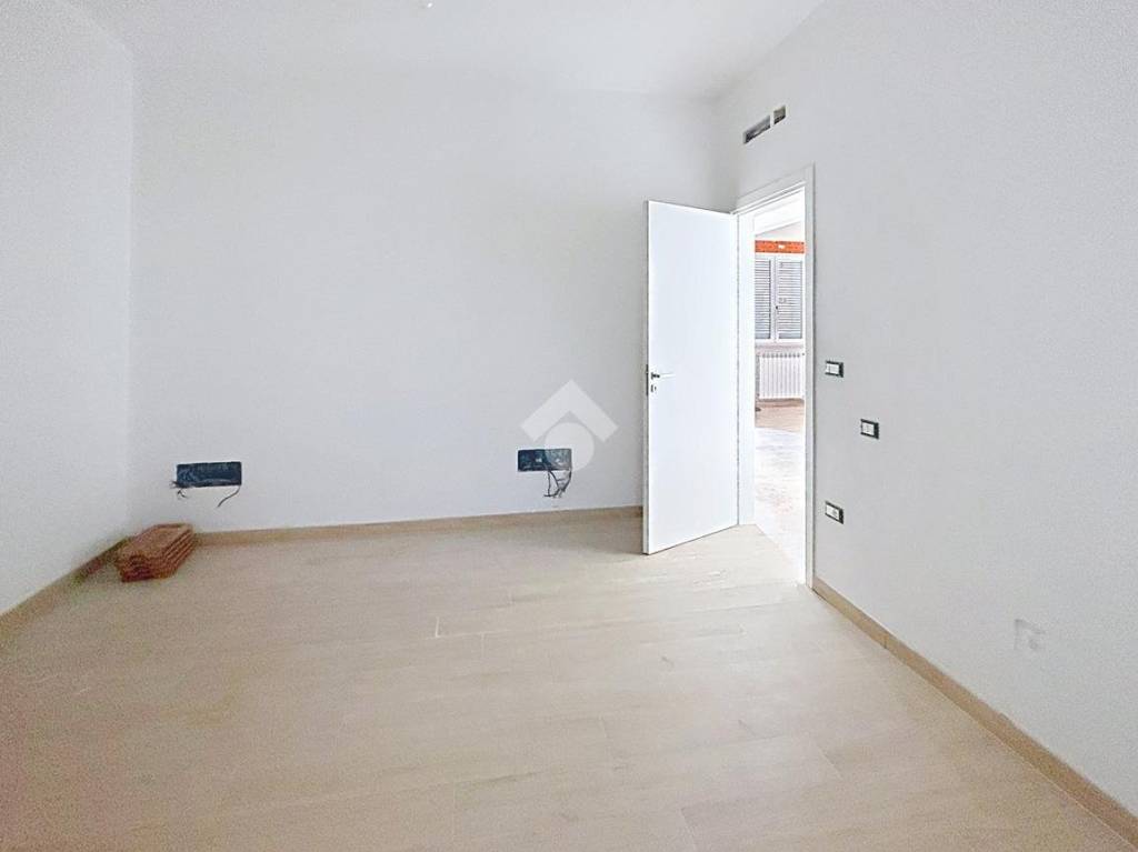 casa indipendente in vendita a Cascina in zona Navacchio