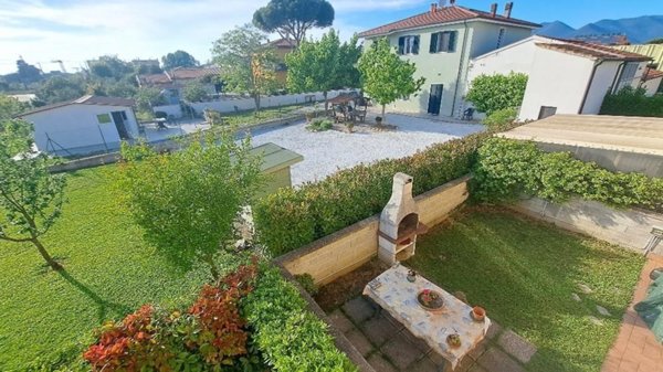 appartamento in vendita a Cascina in zona Navacchio