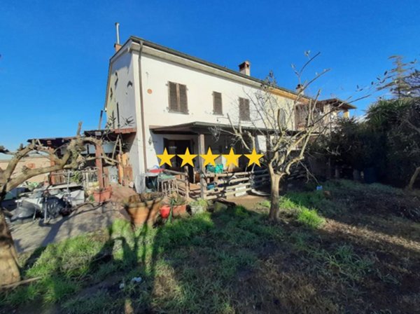 appartamento in vendita a Cascina