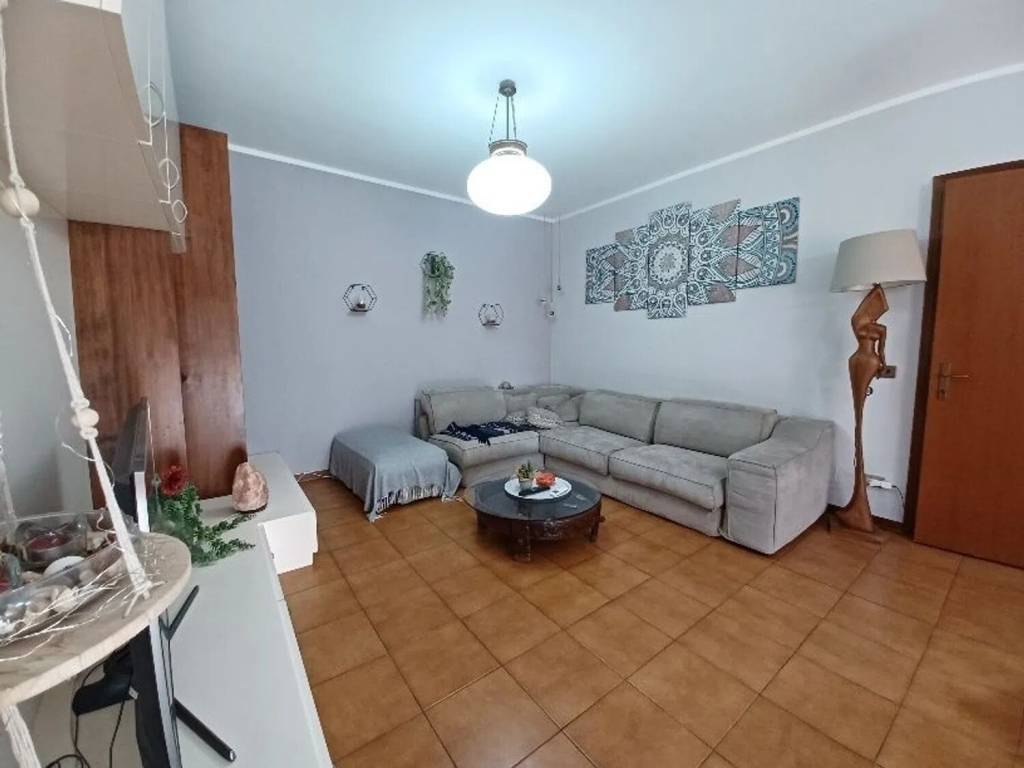 appartamento in vendita a Cascina in zona Casciavola