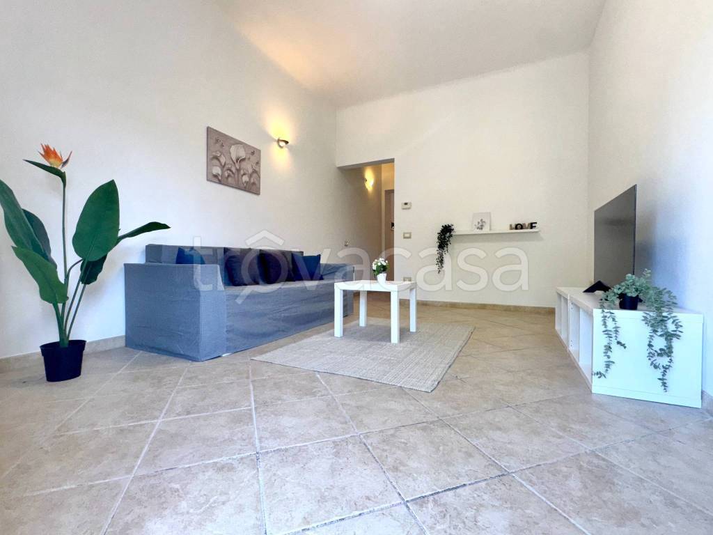 casa indipendente in vendita a Cascina in zona San Lorenzo a Pagnatico