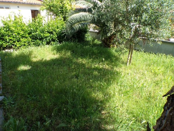 appartamento in vendita a Cascina in zona San Giorgio