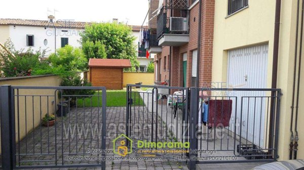 appartamento in vendita a Cascina in zona Marciana