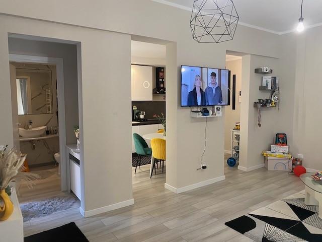 casa indipendente in vendita a Cascina