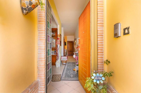 casa indipendente in vendita a Cascina in zona San Lorenzo alle Corti