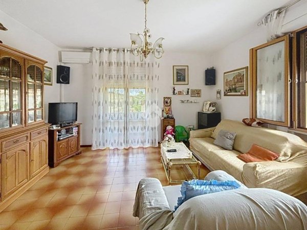 appartamento in vendita a Cascina