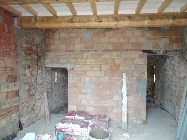 casa indipendente in vendita a Cascina in zona San Giorgio