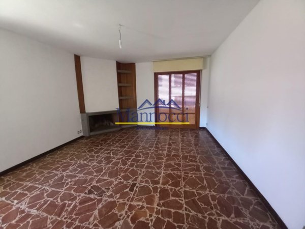 appartamento in vendita a Cascina