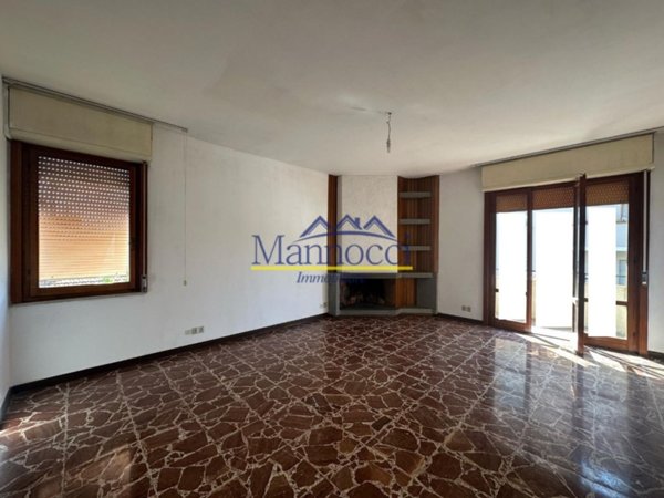 appartamento in vendita a Cascina