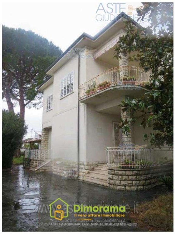 appartamento in vendita a Cascina