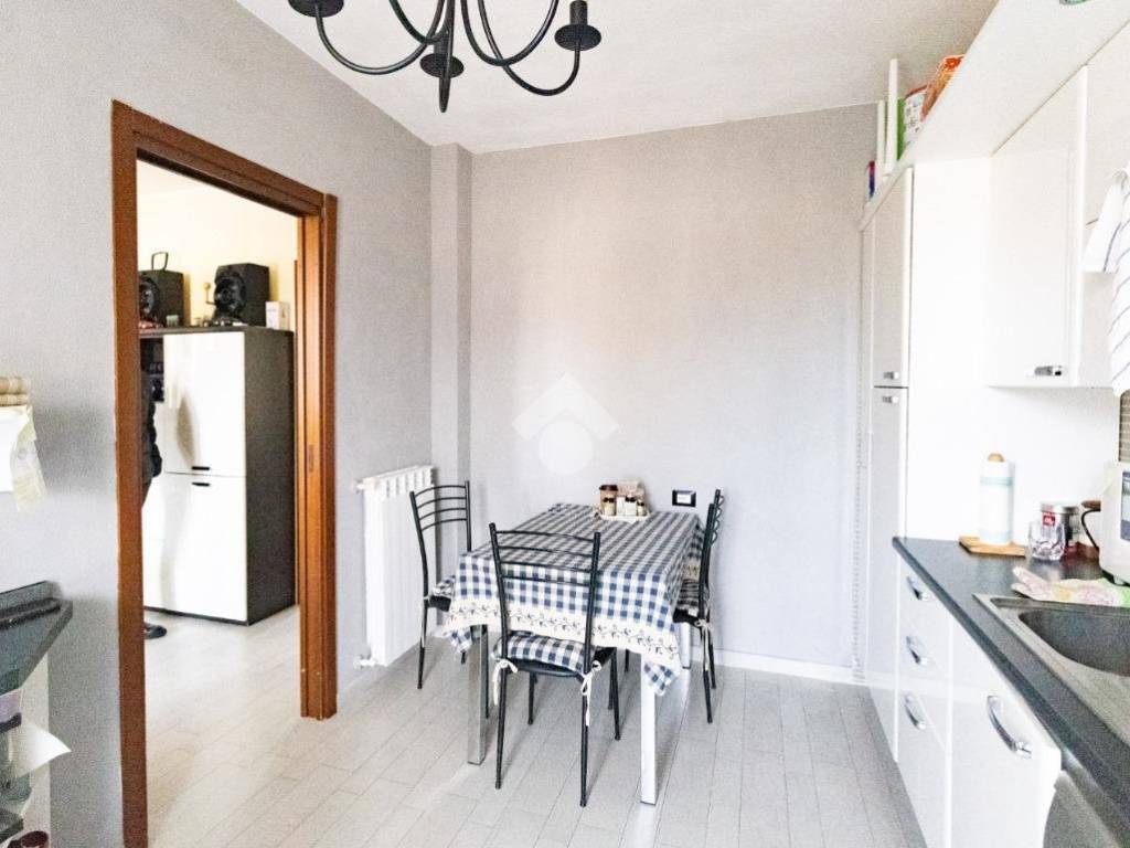 appartamento in vendita a Cascina