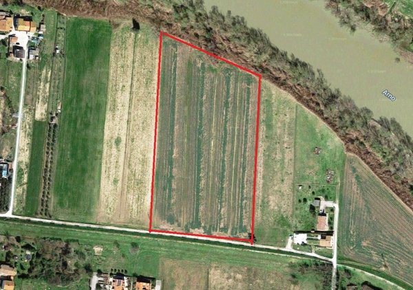 casale in vendita a Cascina